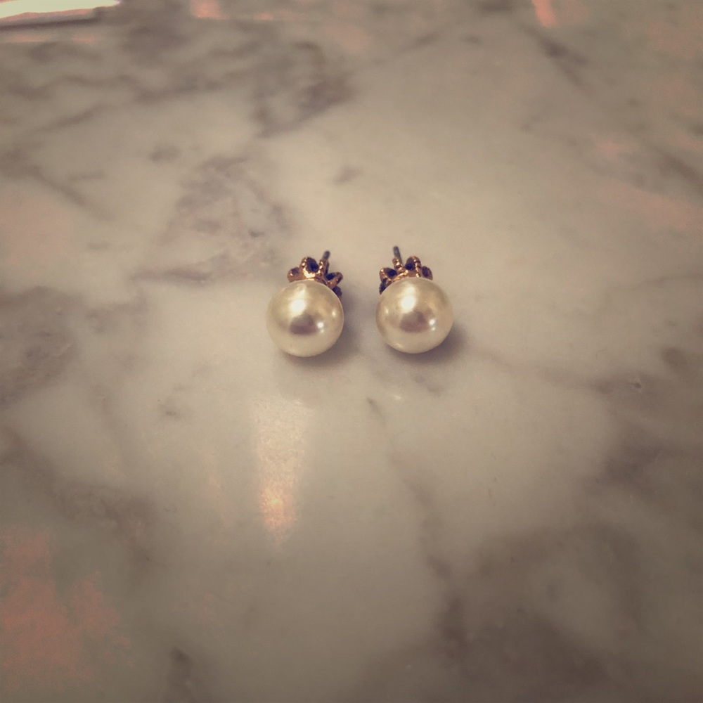 Juicy couture pearl earrings